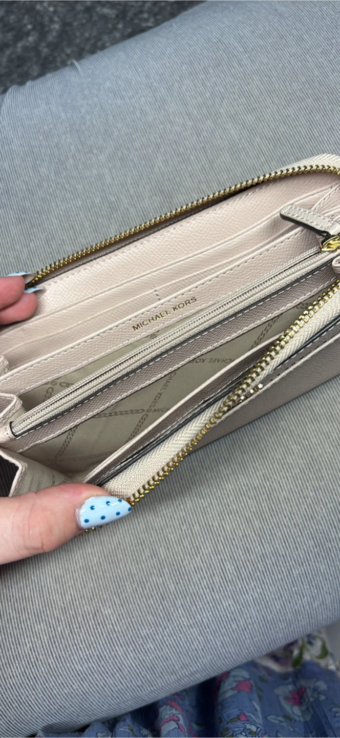 Michael Kors Women's Wallet - photo 2