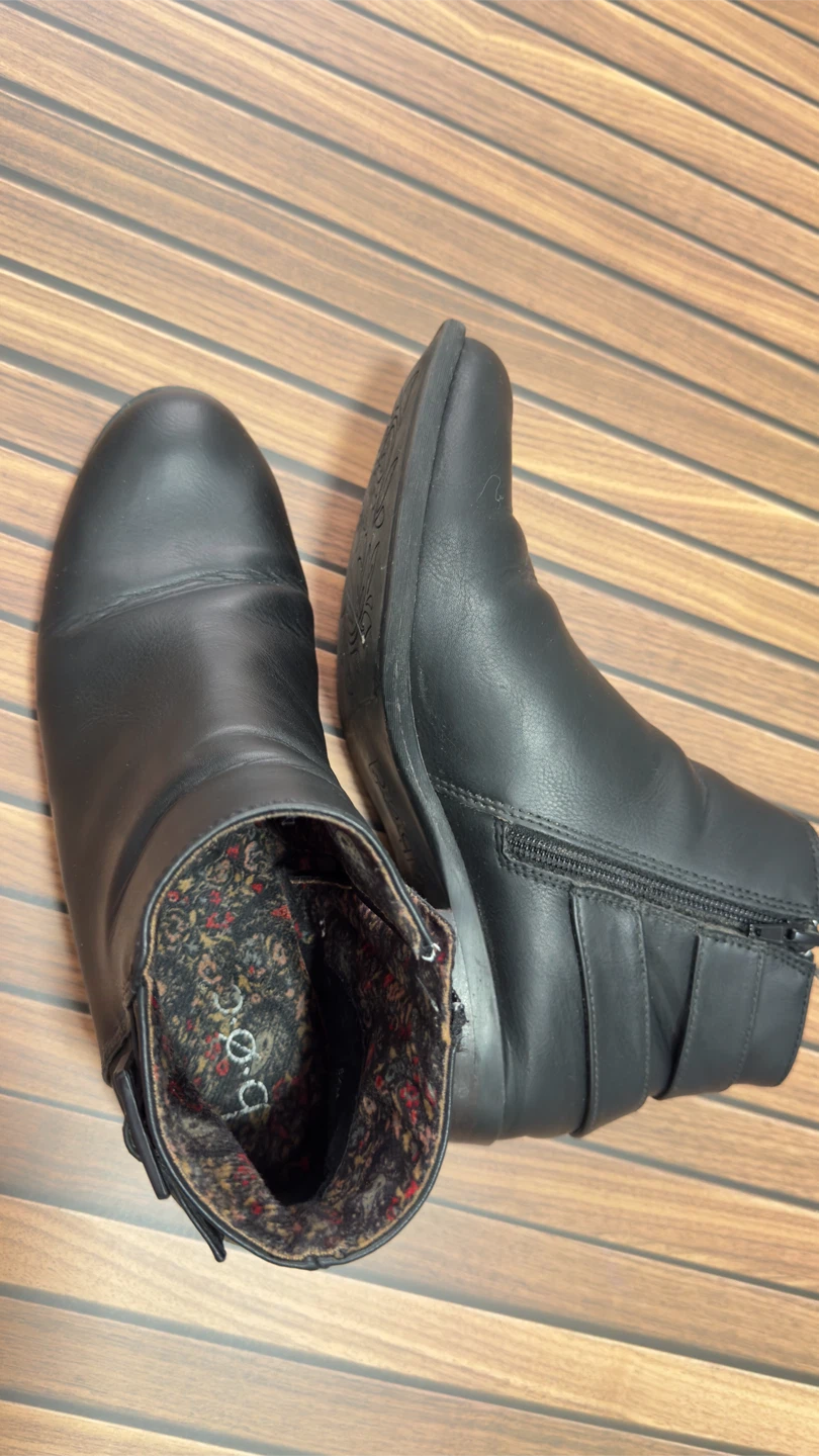 b.o.c Womens 8.5 M Black Lydia Block Heel Booties - photo 5