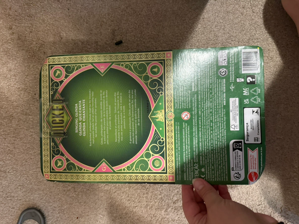 Mattel Wicked Singing Glinda Doll - photo 2