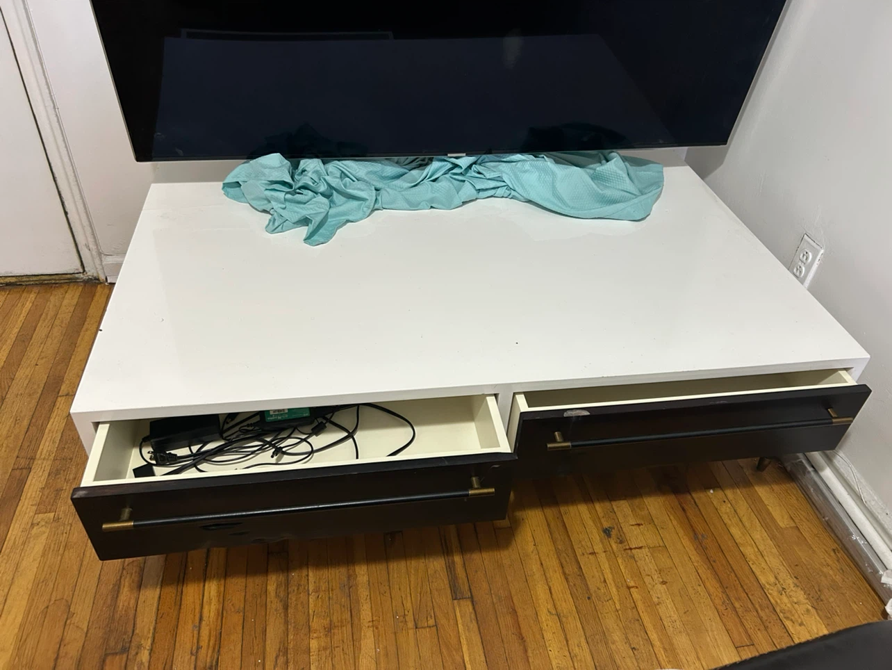 White Coffee Table /tv stand with Black Drawers
