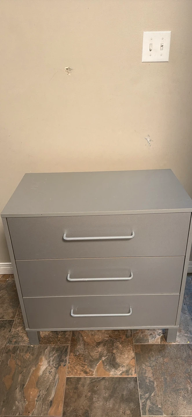 Grey 3-Drawer Dresser