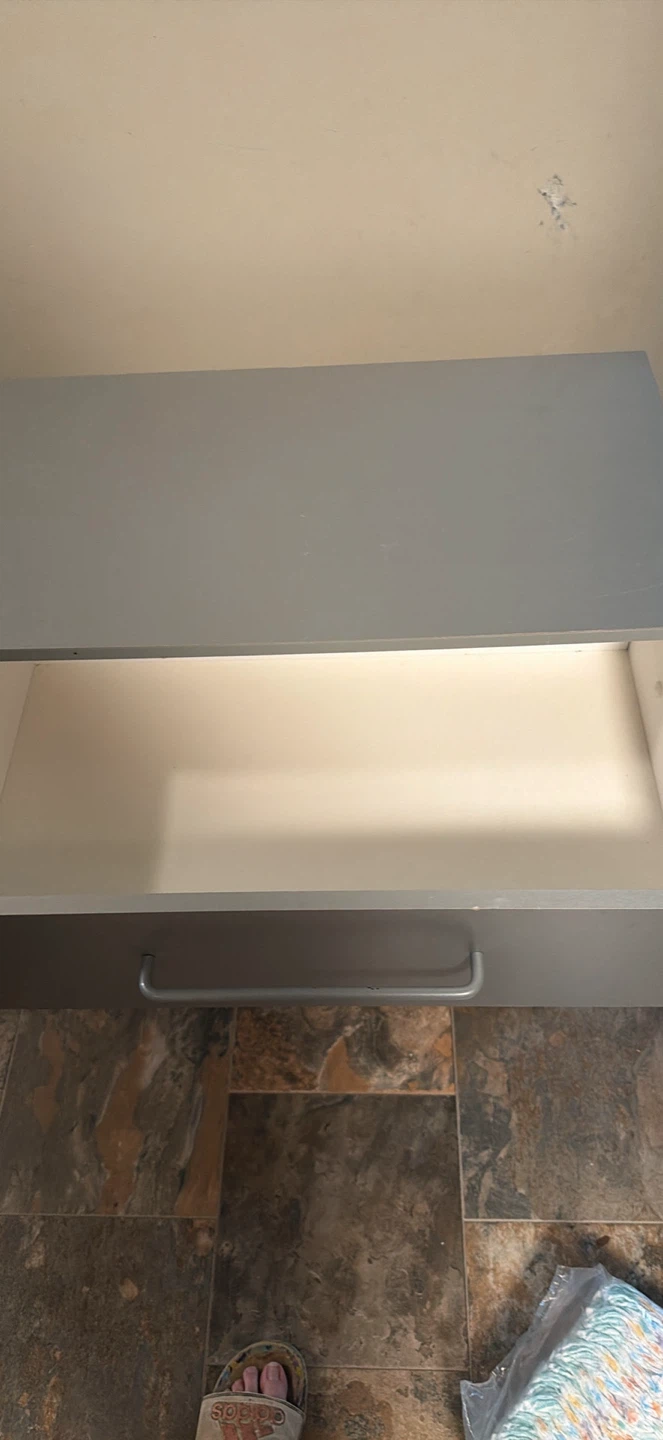 Grey 3-Drawer Dresser - photo 2