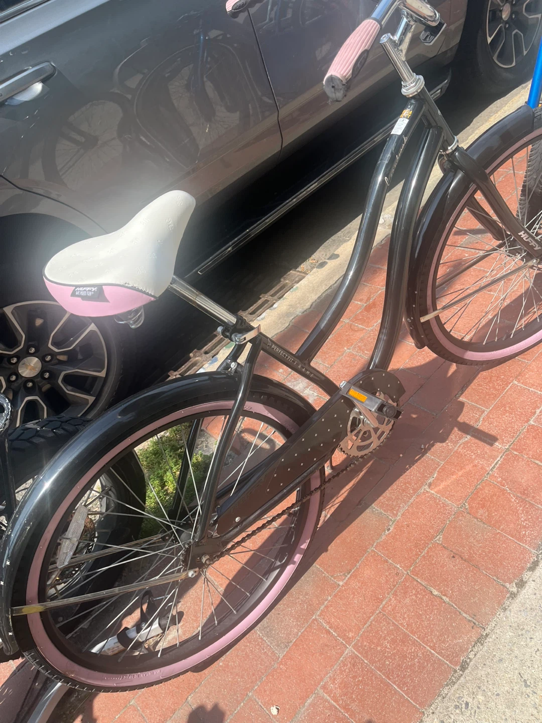 Huffy Cranbrook Cruiser Bike negotiable* - photo 3