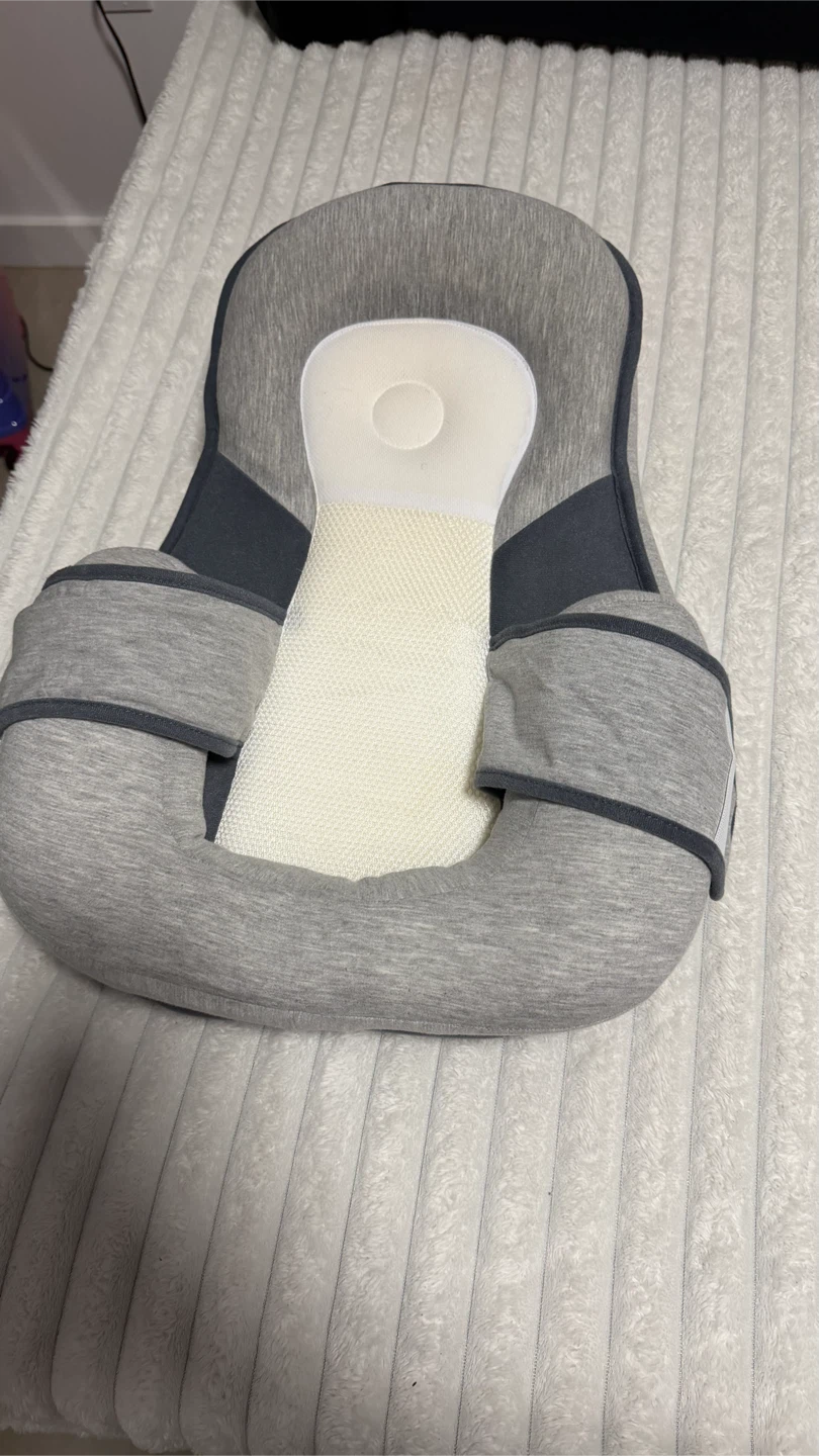 Baby Wedge Pillow - photo 2