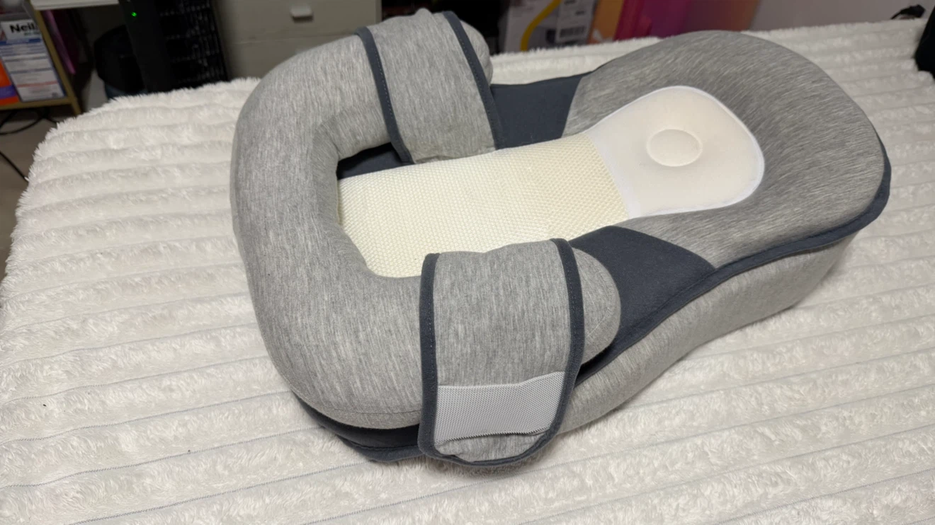 Baby Wedge Pillow - photo 3