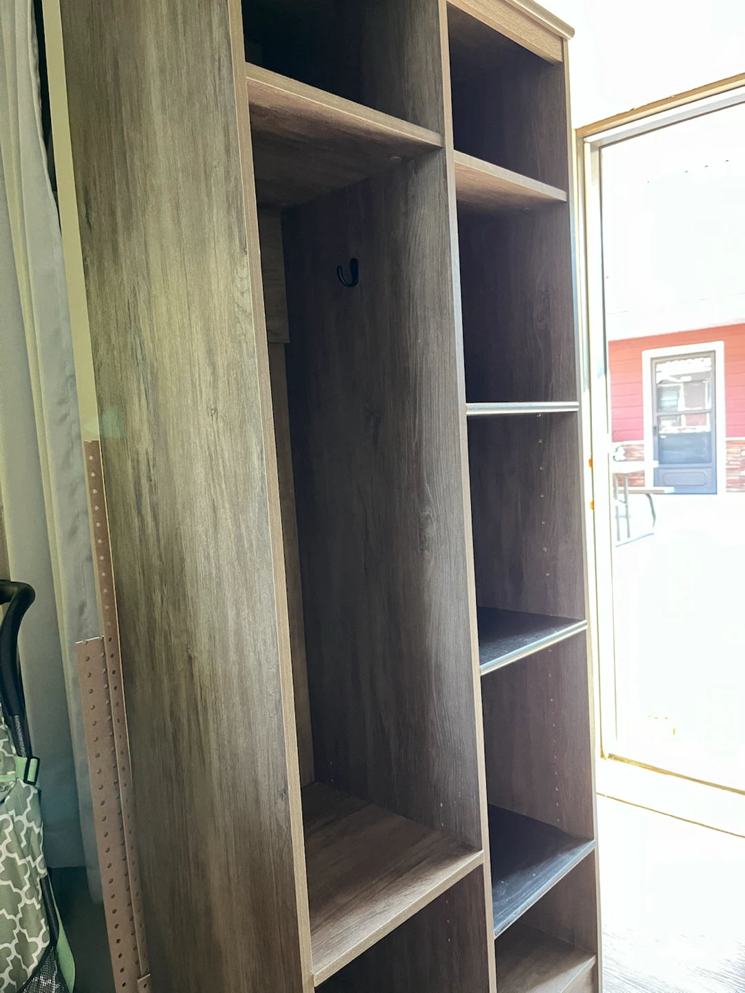 Locker style storage shelf