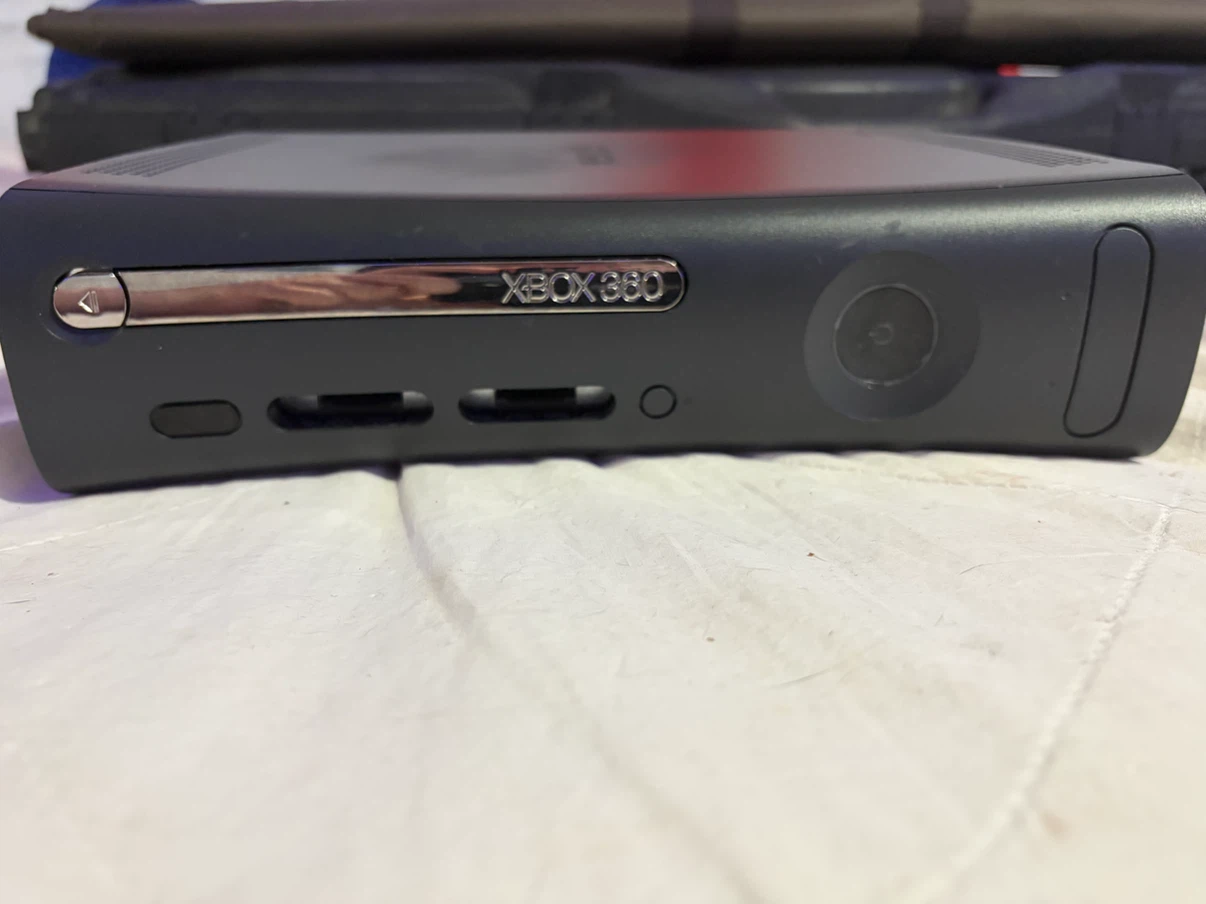 Xbox 360 Console with 120GB HDD - photo 2