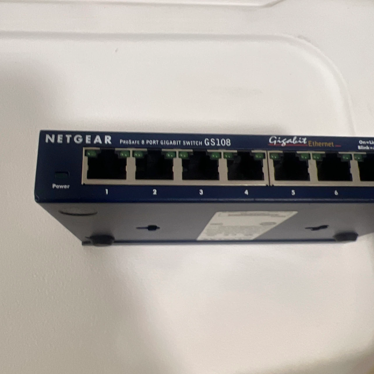 Hp G2 Docking station & NETGEAR ProSAFE 8 - photo 2