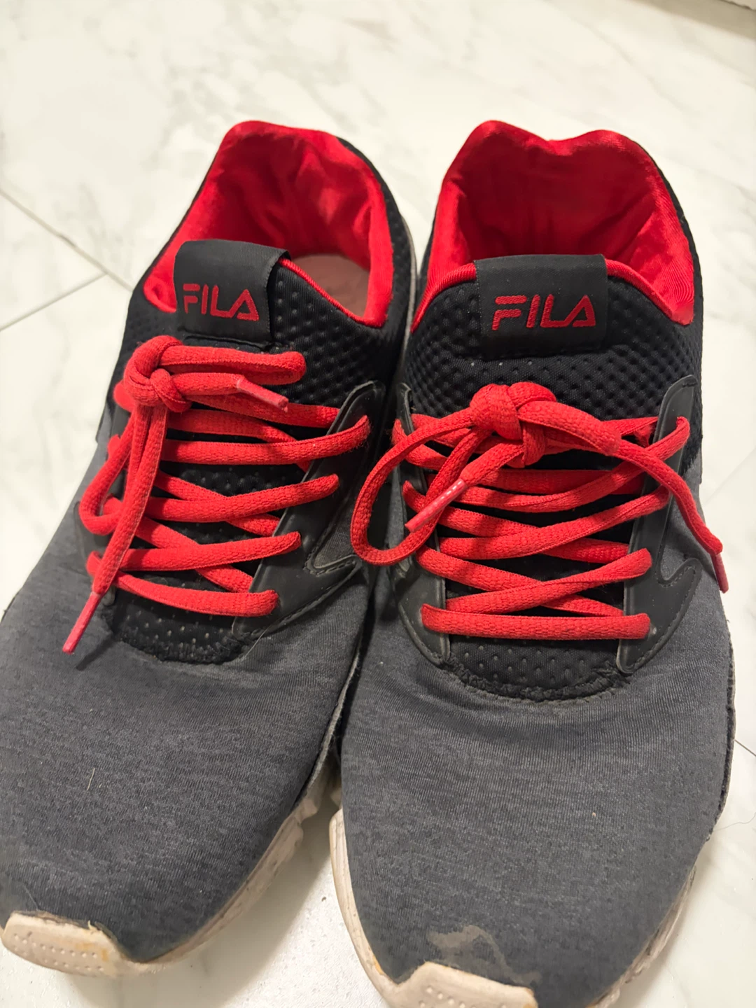 Fila slip on shoes Shoes - Grey/Red size 9.5 - photo 2