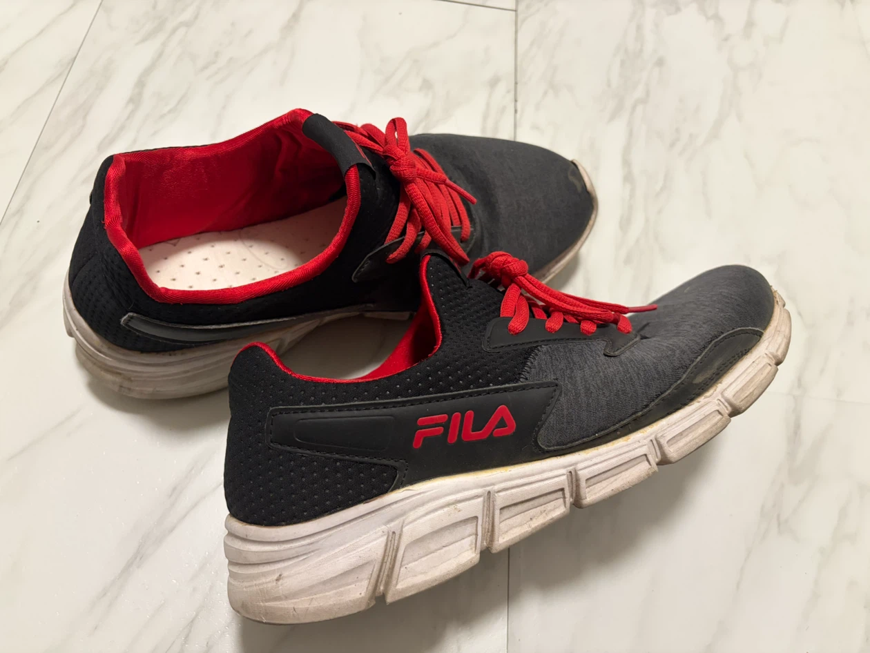 Fila slip on shoes Shoes - Grey/Red size 9.5 - photo 4