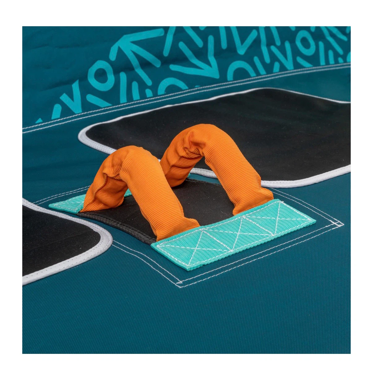 Brand New- 3-Seater-Airhead CHILL N’ THRILL Towable tube - photo 5