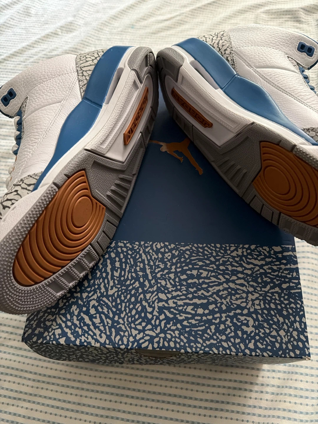 Air Jordan 3 Retro Men's Sneakers - photo 5