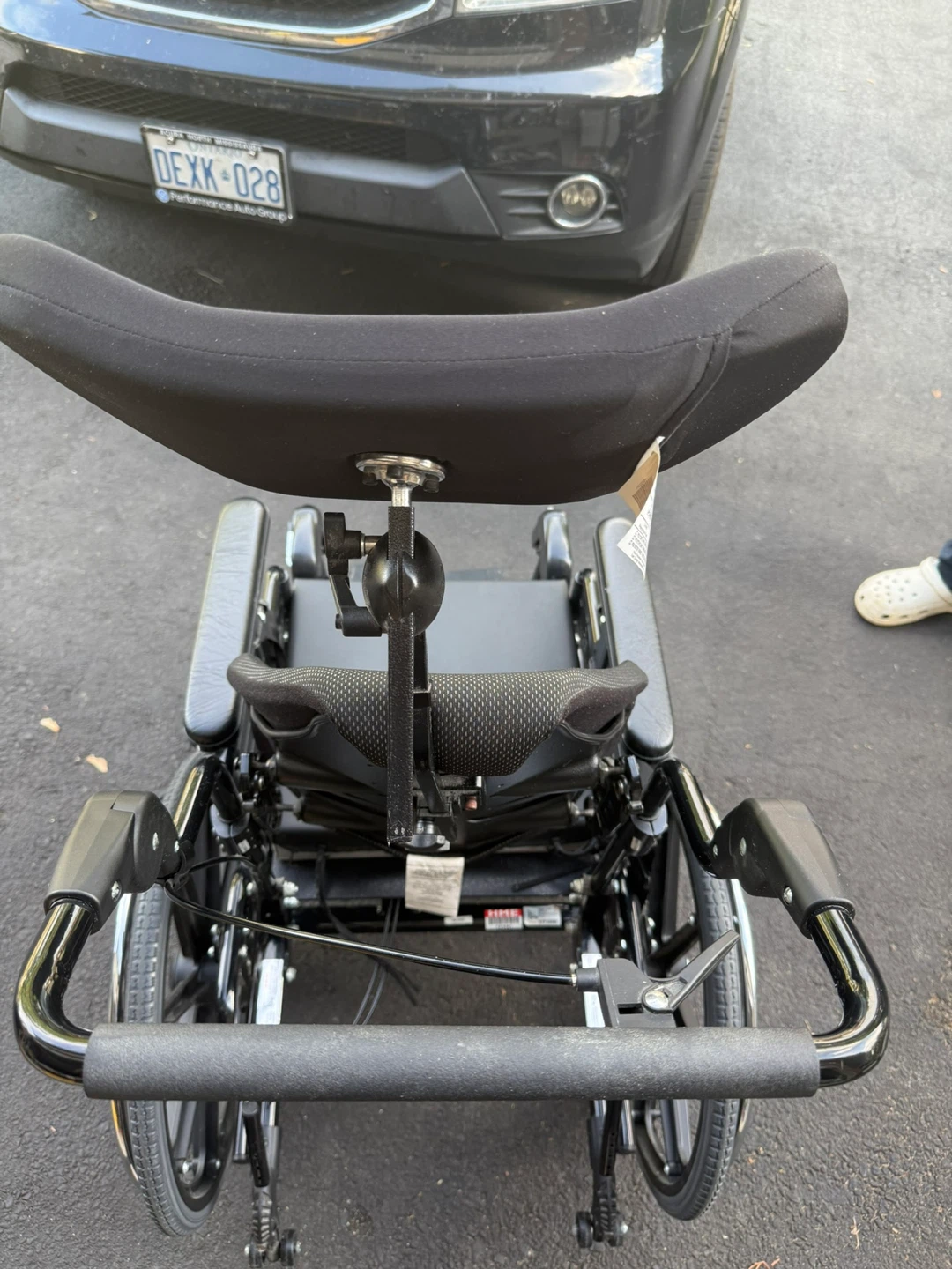 Electric Wheelchair with Headrest - photo 3