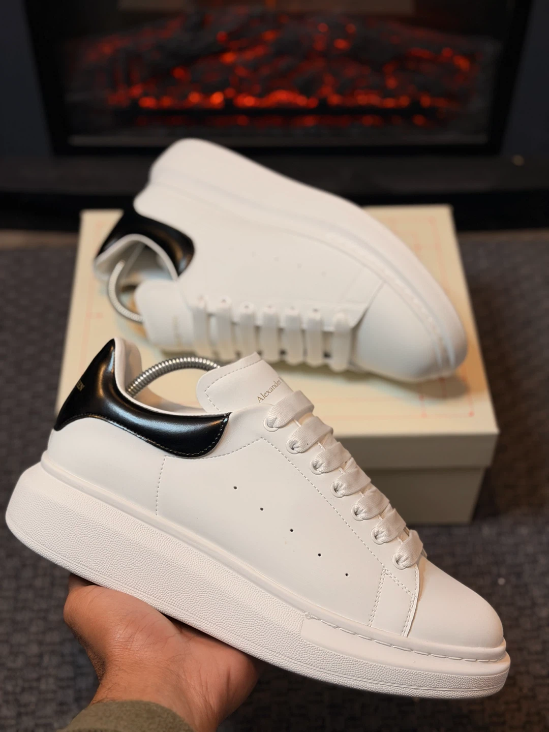 Alexander McQueen White/Black