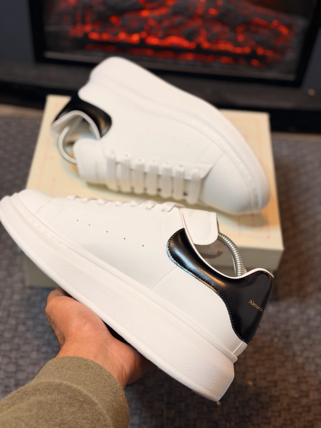 Alexander McQueen White/Black - photo 4