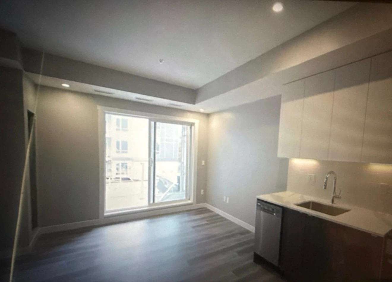 Studio Apartment - 7 Months, 2 Months Rent-Free