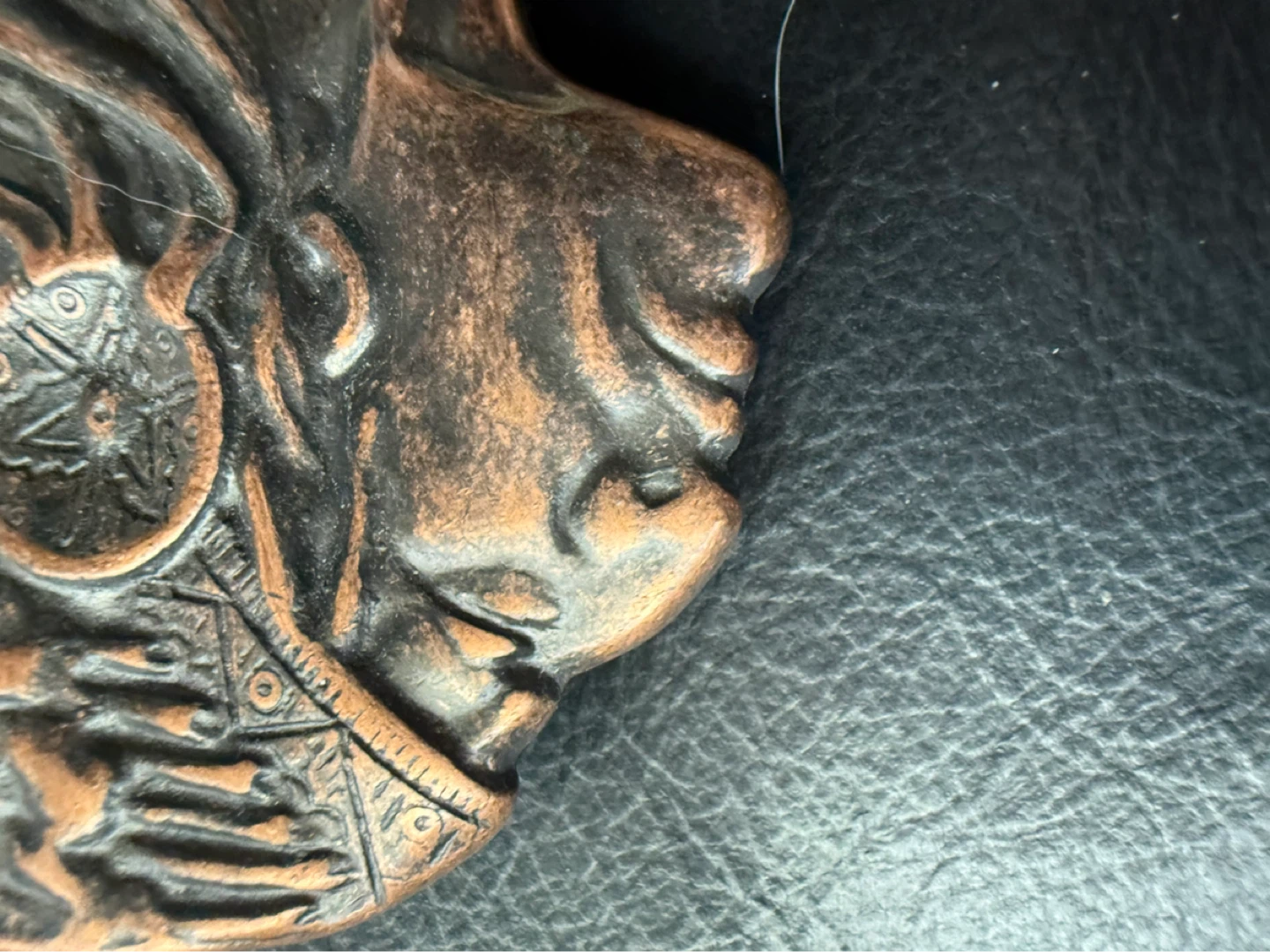 Vintage Style Metal Indian Chief Head Belt Buckle - photo 2
