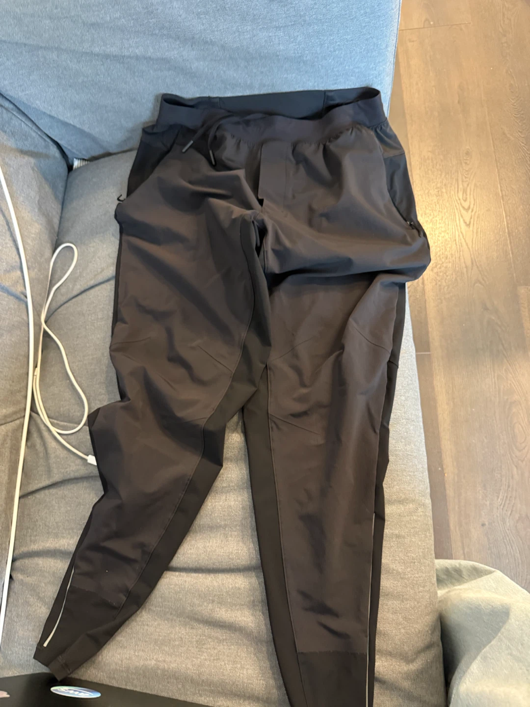 Black Athletic Pants lululemon size S Length 27