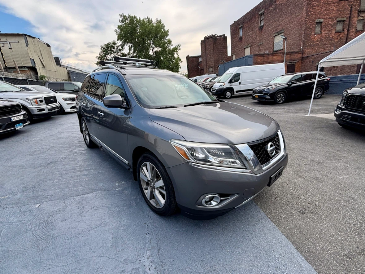 Nissan Pathfinder Platinum AWD 2015