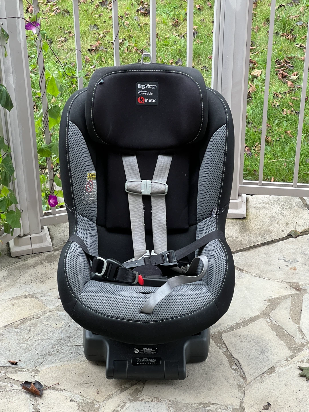 Peg Prego Primo Viaggio Convertible Kinetic Car Seat