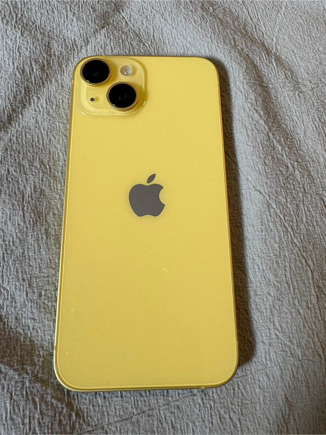 Apple iPhone 14 Yellow