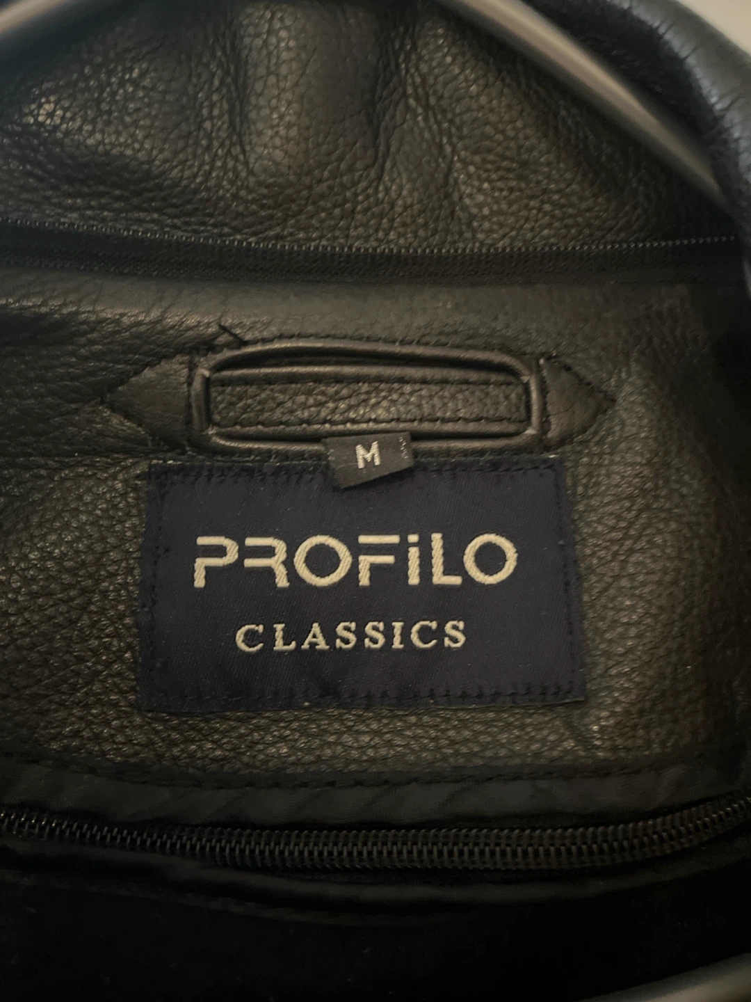 Profilo Classics Black Leather Jacket - Size Medium - photo 3