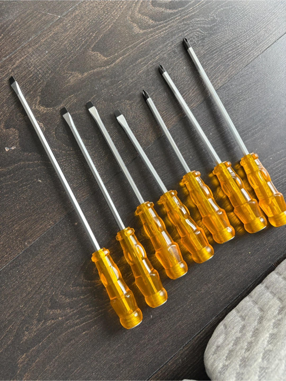 Set of 7 Screwdrivers - photo 2