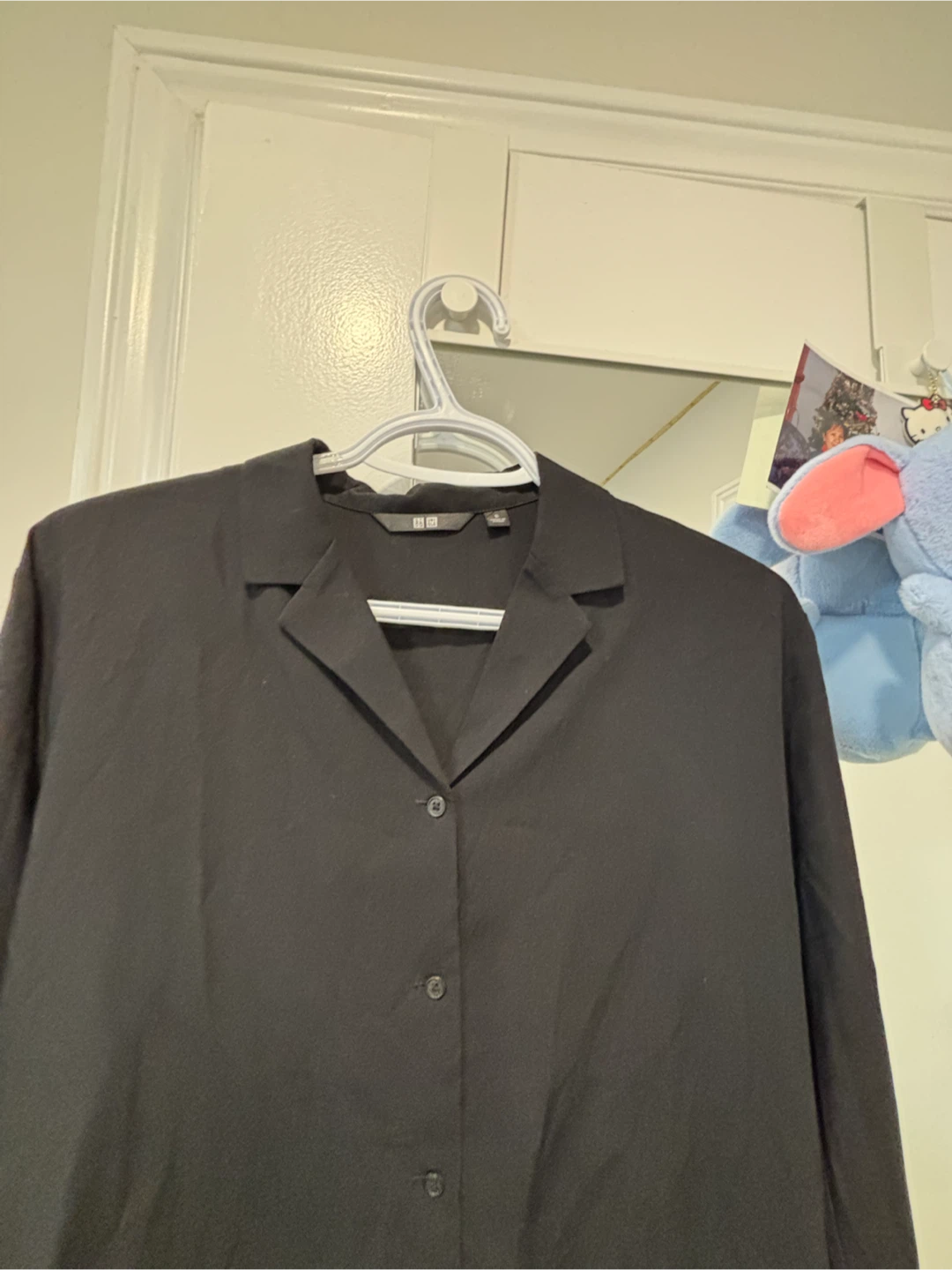 Uniqlo Black Button-Up Shirt - photo 4