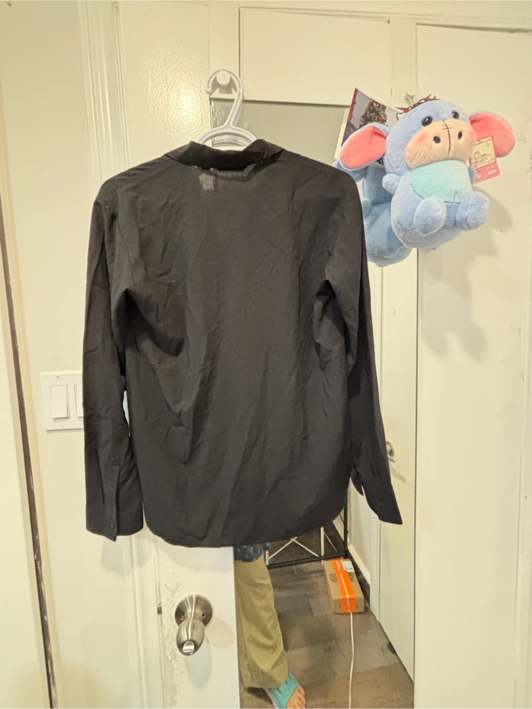 Uniqlo Black Button-Up Shirt - photo 5