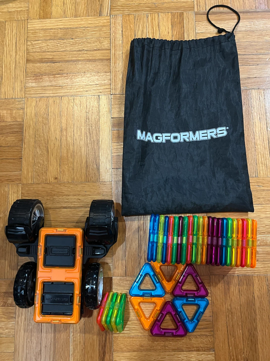MAGFORMERS Magnetic Building Tiles