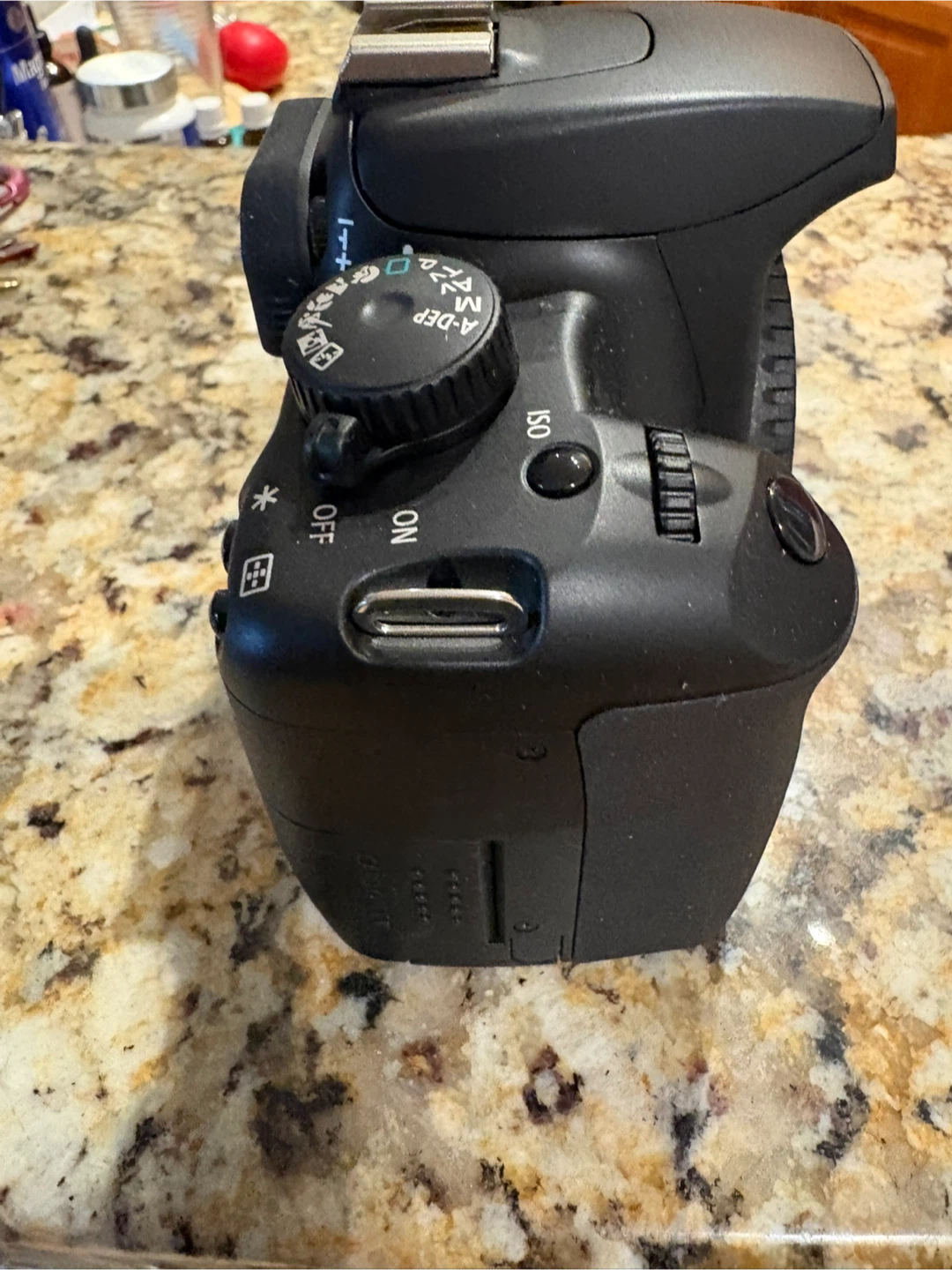 Canon EOS Rebel XS Digital Camera - photo 2