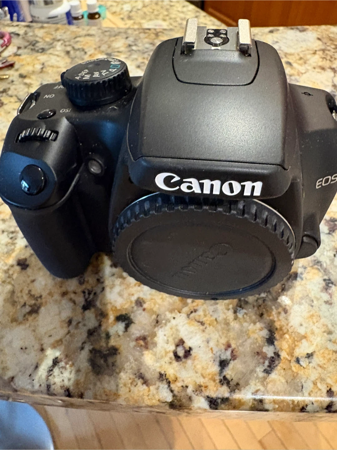 Canon EOS Rebel XS Digital Camera - photo 5