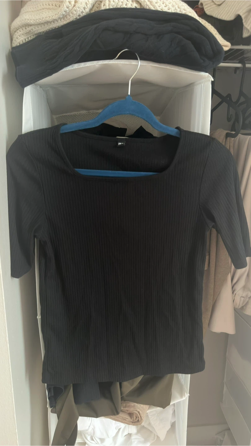 Black Ribbed Square Neck Top