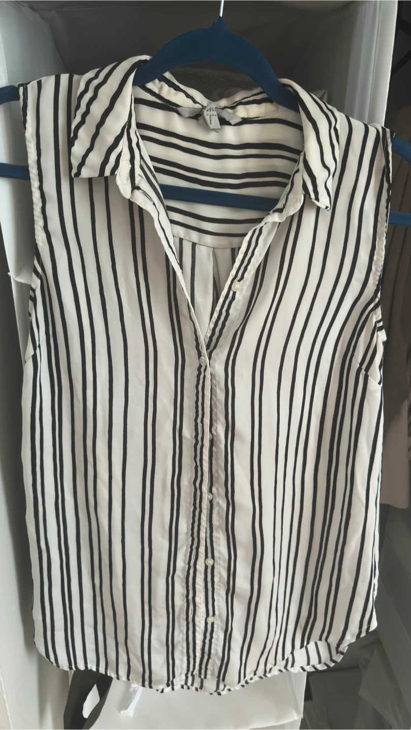 H&M Striped Sleeveless Blouse - EUR 36