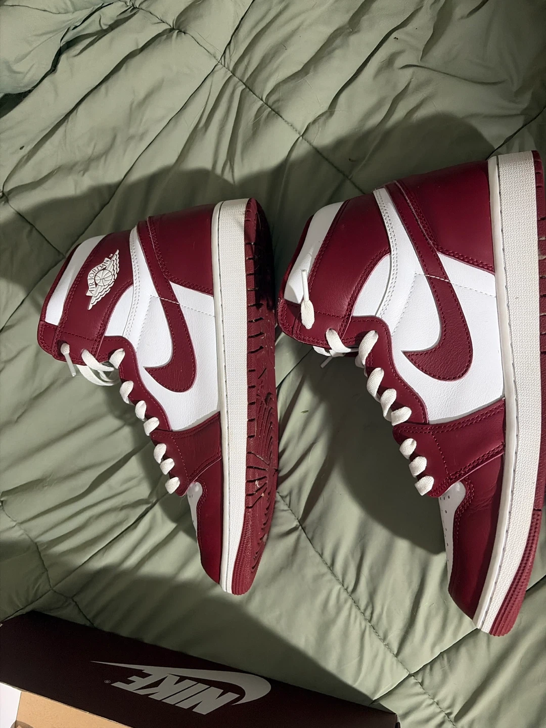 Nike Air Jordan 1 Retro High OG "Team Red" Size 12