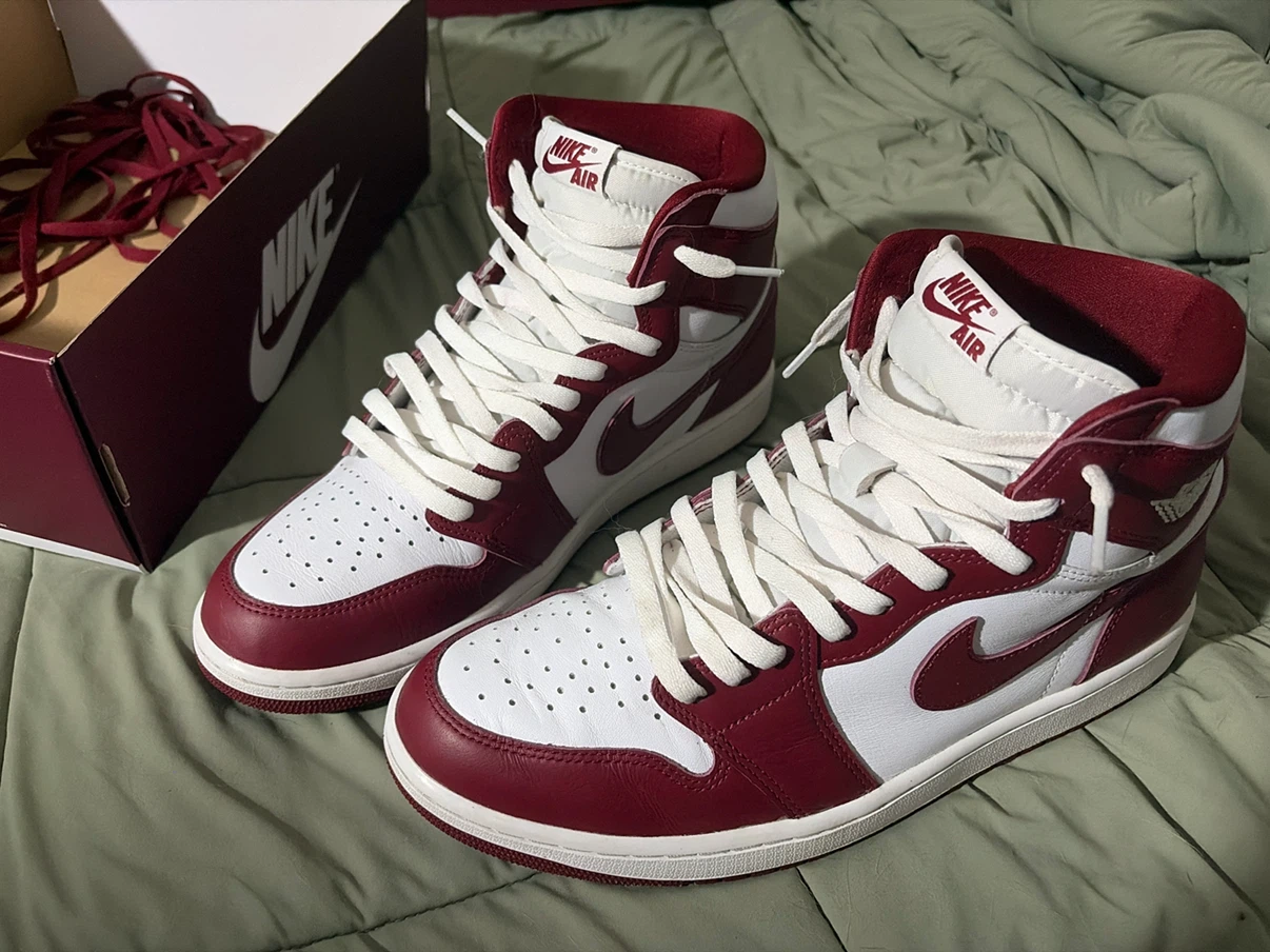 Nike Air Jordan 1 Retro High OG "Team Red" Size 12 - photo 3