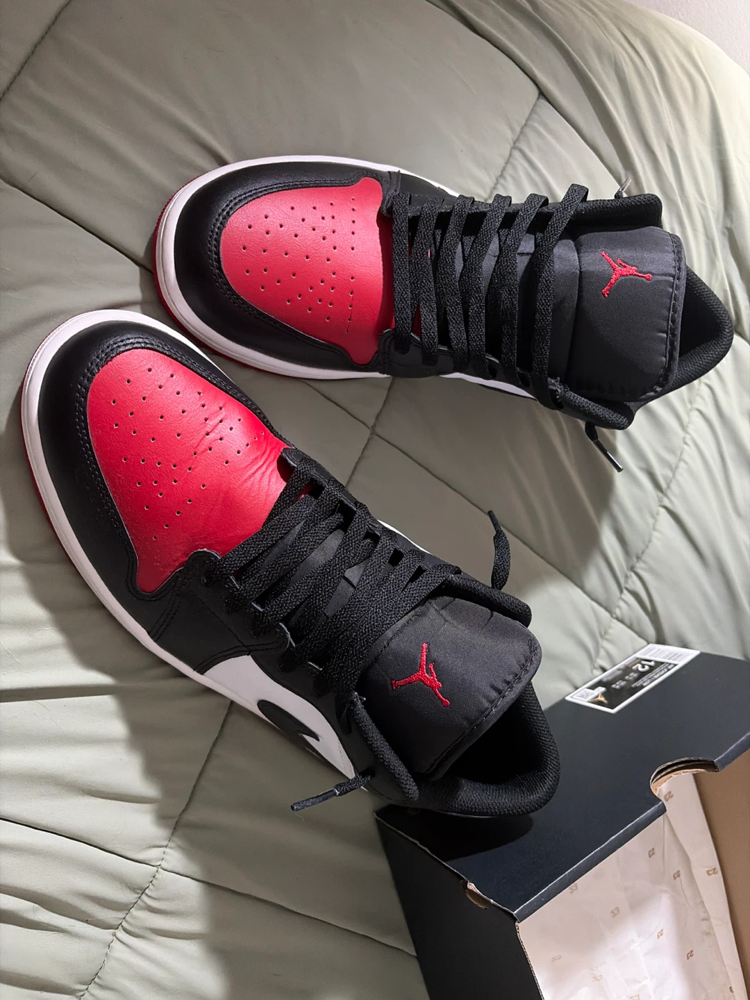 Air Jordan 1 Low "Chicago Black Toe" - Size 12 - photo 3