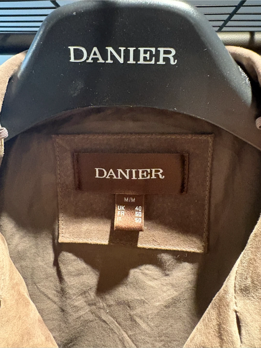 Danier Suede Jacket - Size M - photo 2