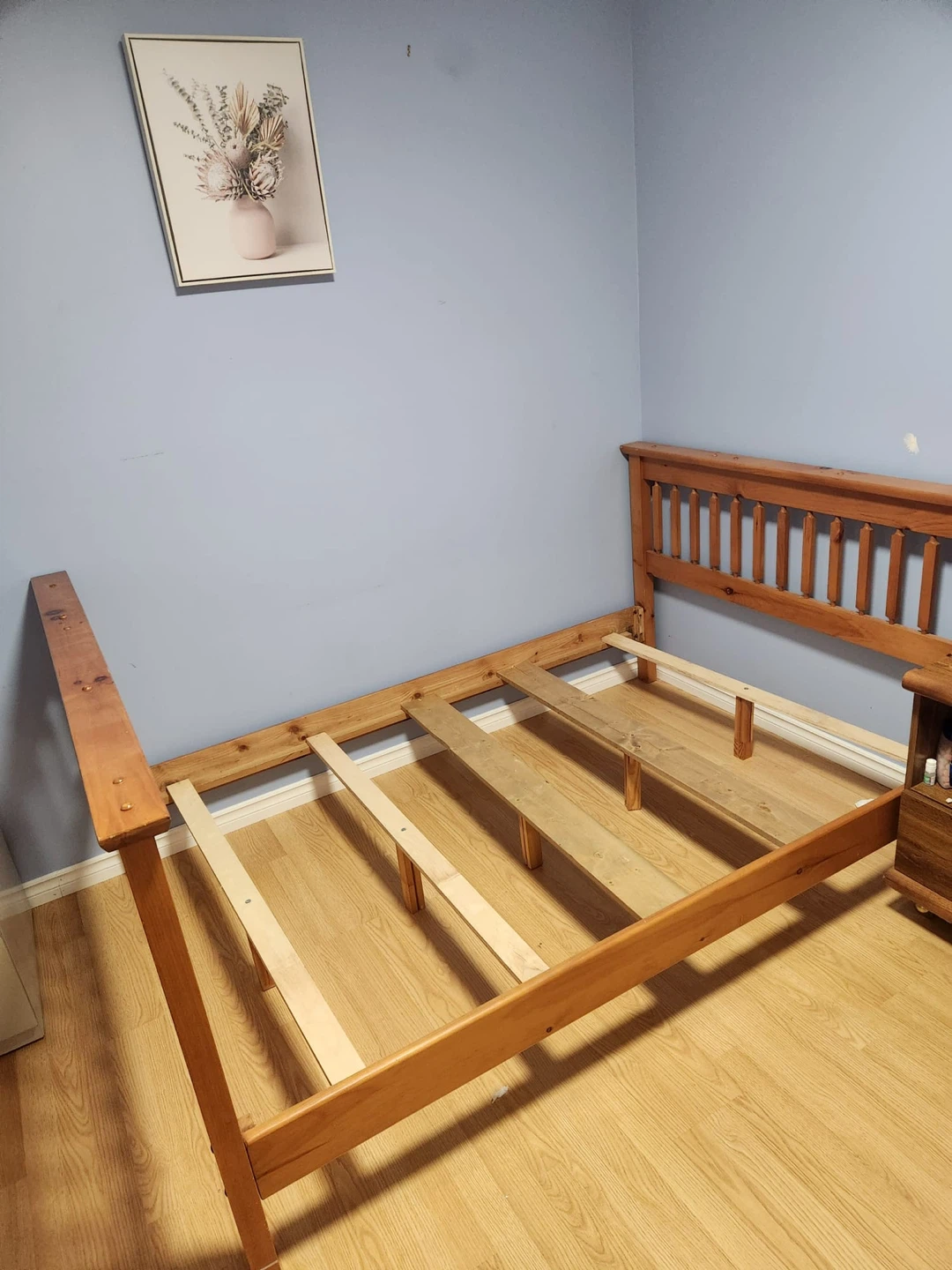 Wooden Bed Frame - photo 4