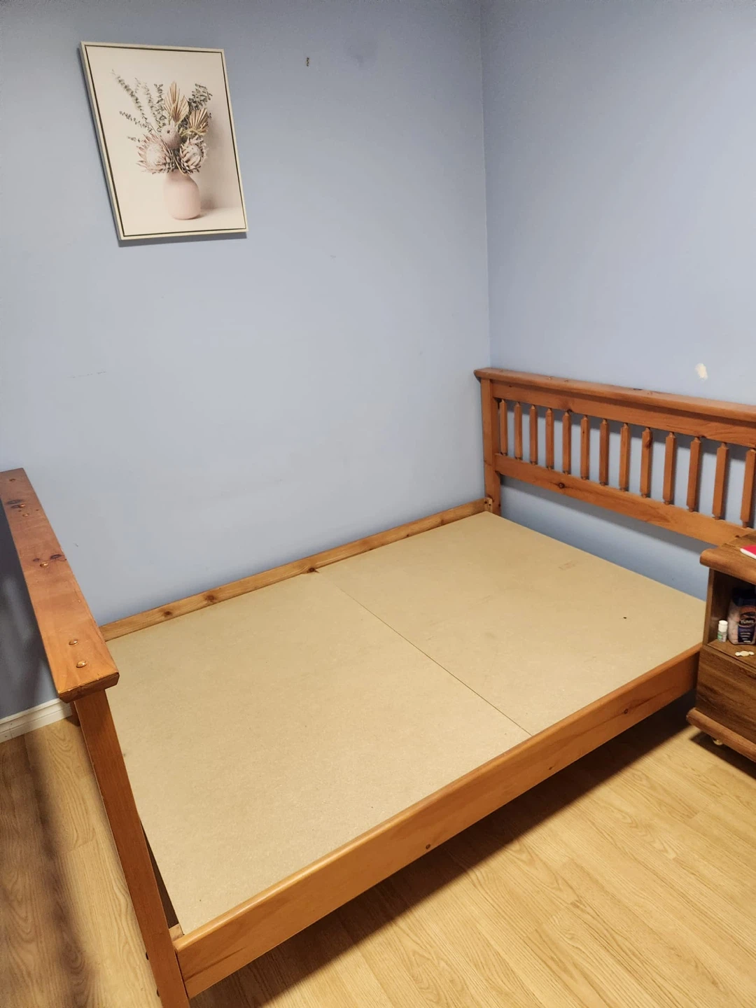 Wooden Bed Frame - photo 3
