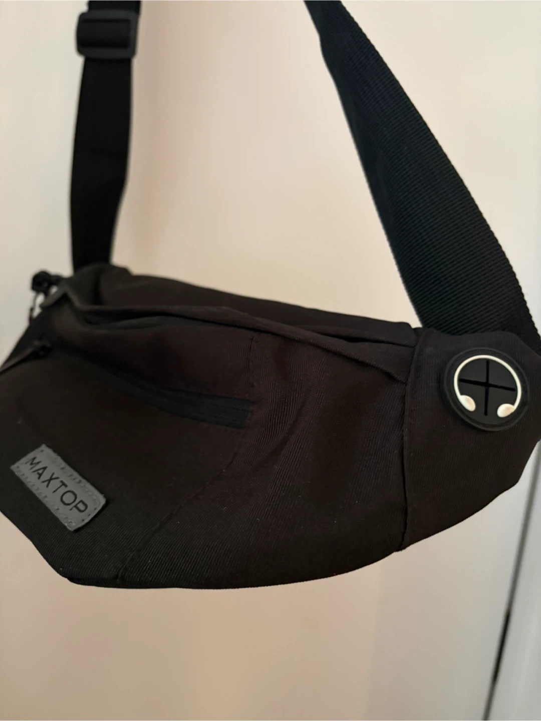 MAXTOP black sling bag - photo 2