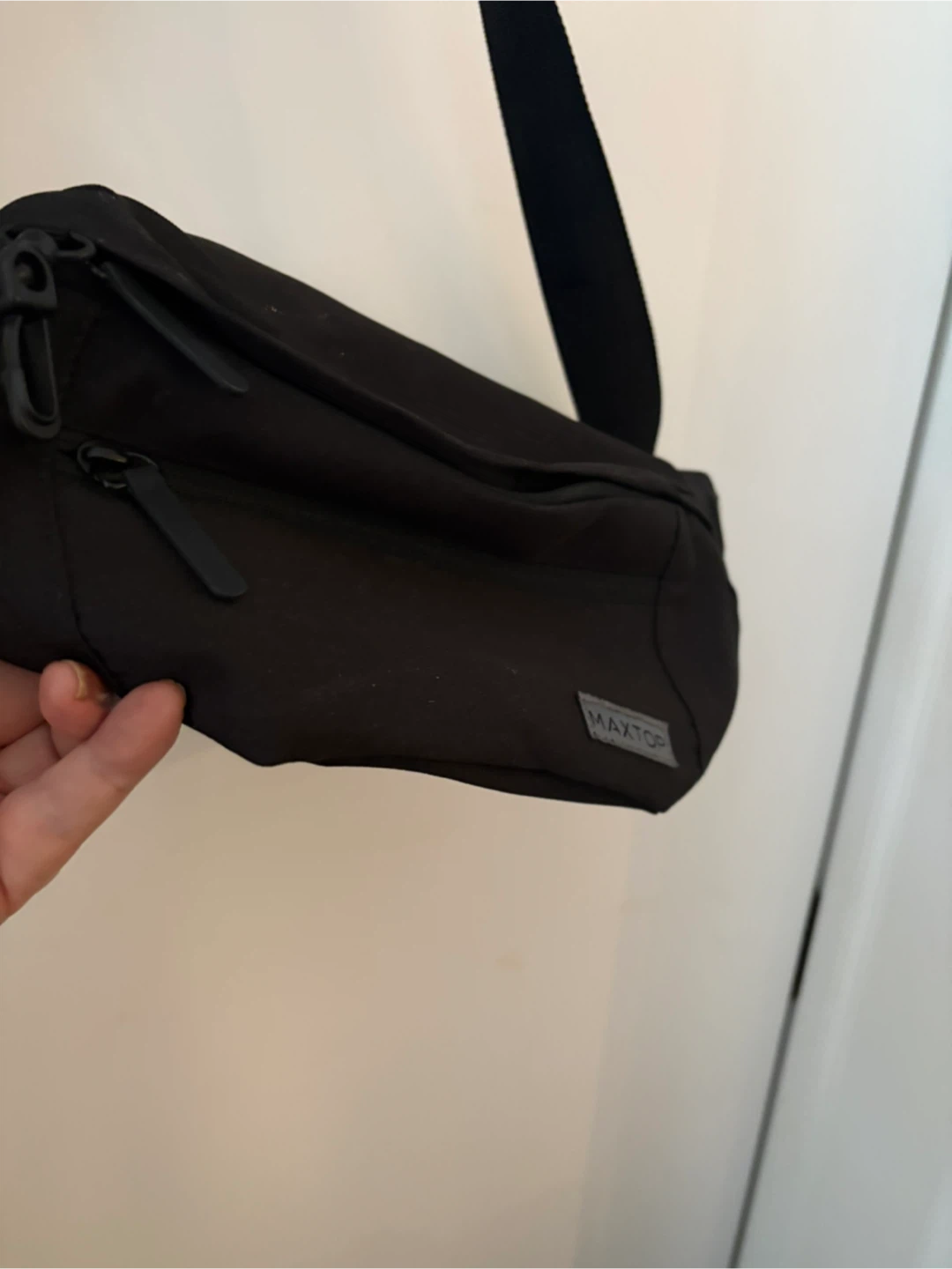 MAXTOP black sling bag - photo 5