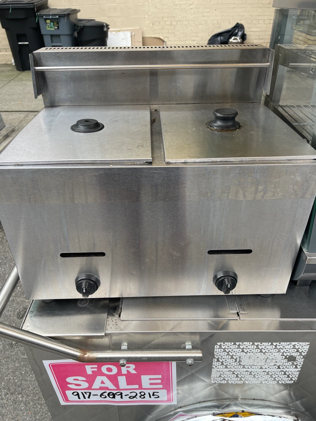 Unmarked Double Fryer Cart - photo 3
