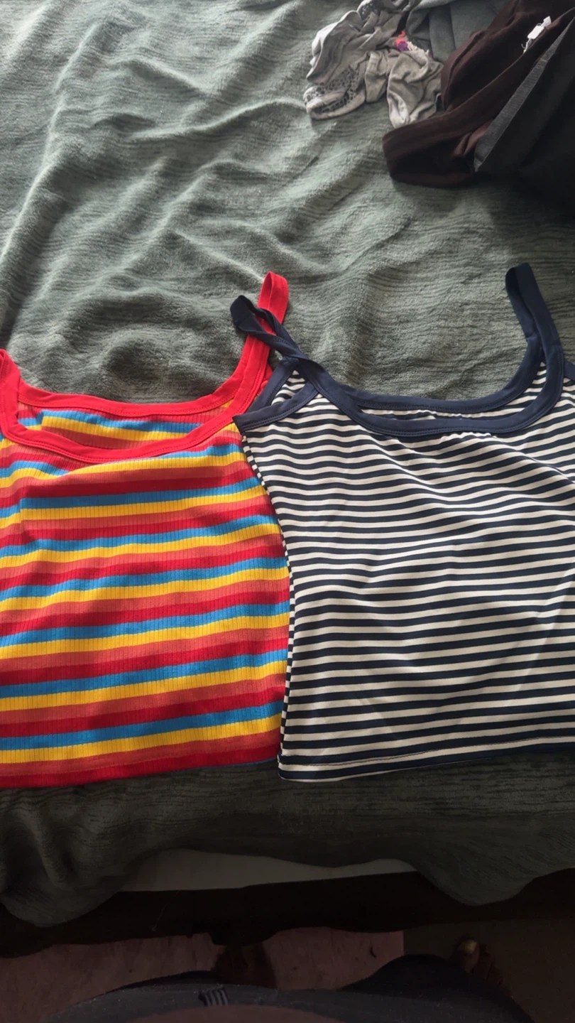 Two Girls Tank Tops - photo 3