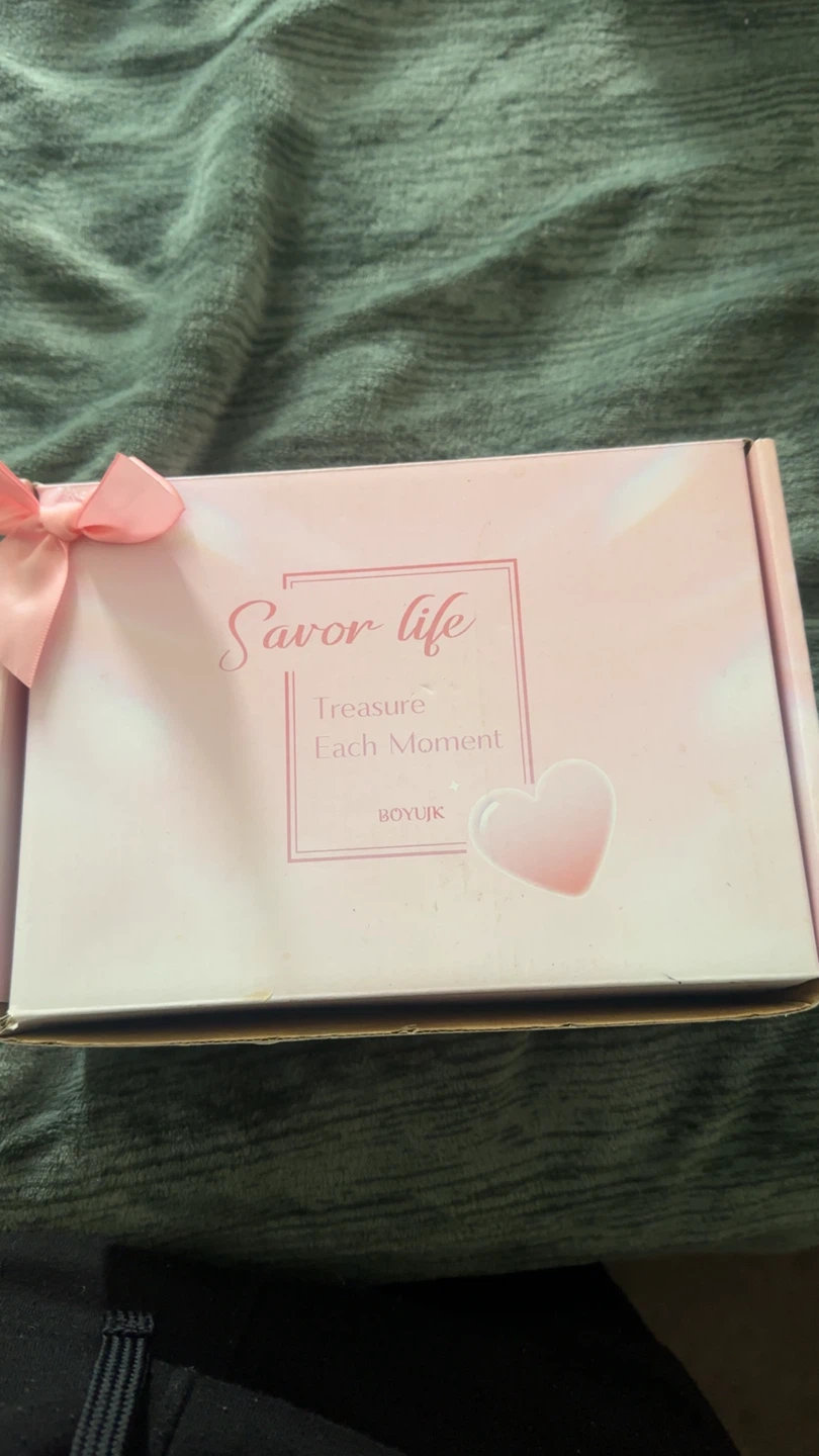 Savor Life Candle & Lip Balm Gift Set