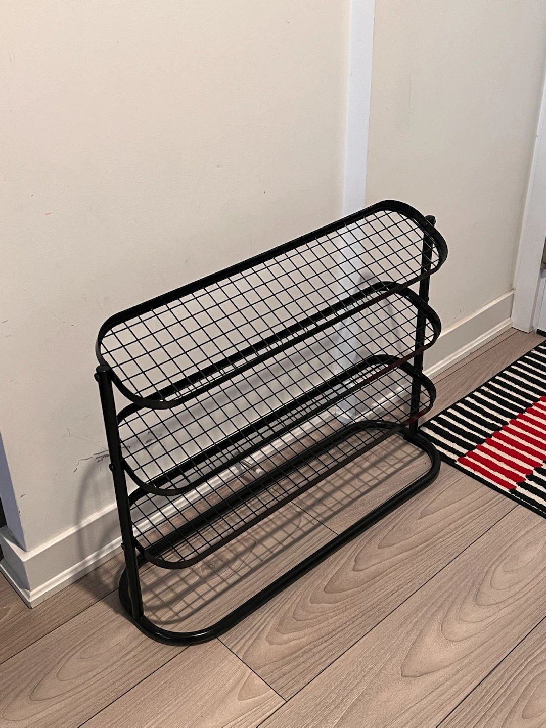 IKEA Shoe Rack - photo 2