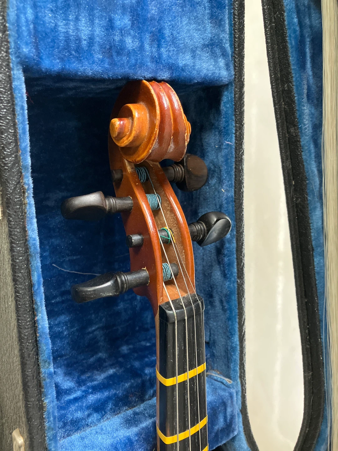 Violin with Case and Bows for exercise - photo 2