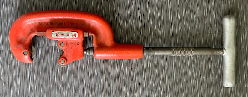 RIDGID 1-2 Pipe Cutter - photo 3