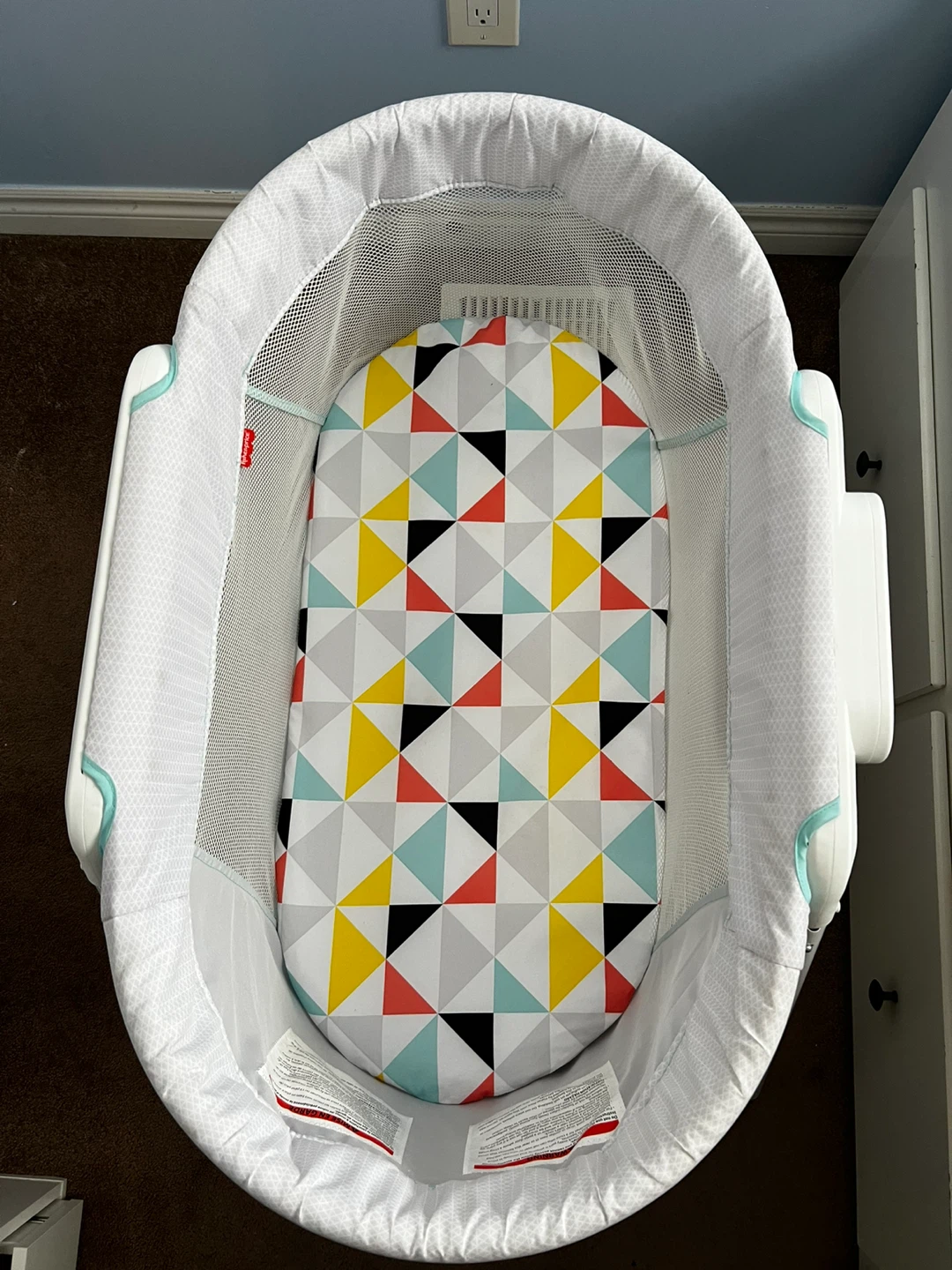 Fisher-Price portable Bassinet