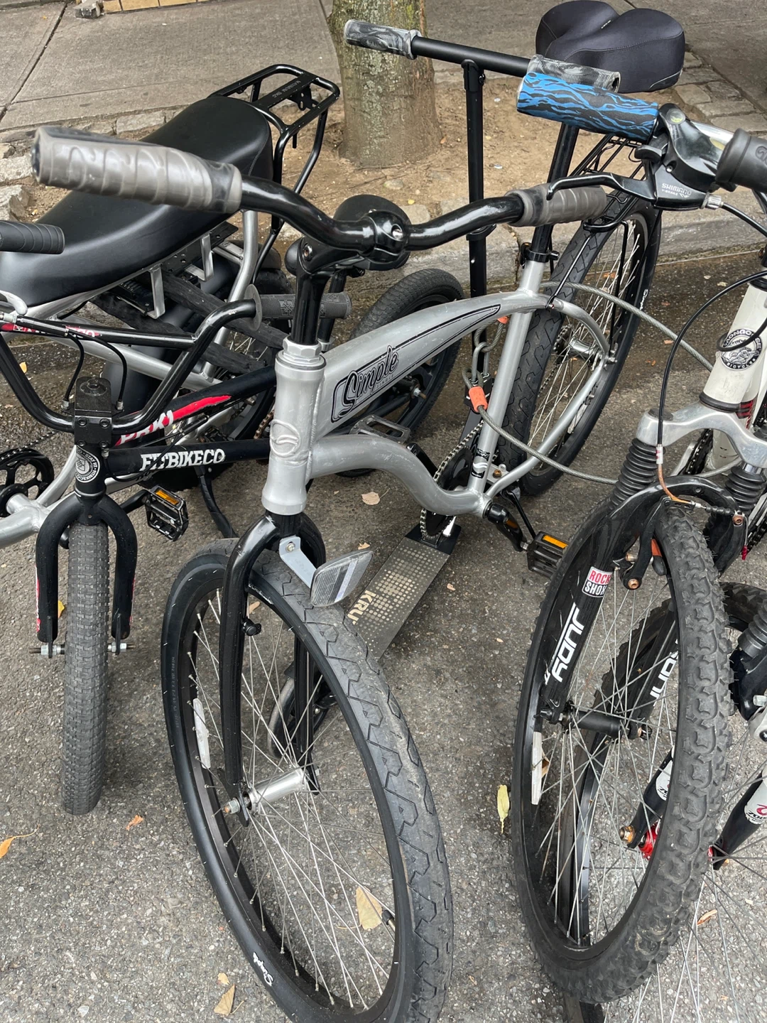 Silver "Cruiser" Style Bicycle - photo 2